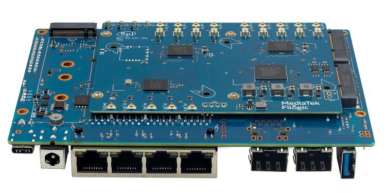 Banana Pi BPI-R4 wifi7 1.jpg