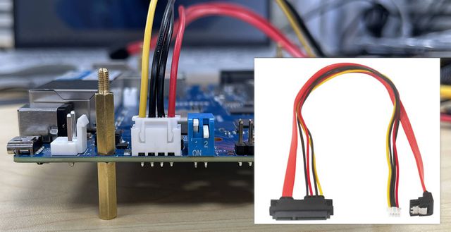 BPI-R4-PCIe2SATA-Cable.jpg